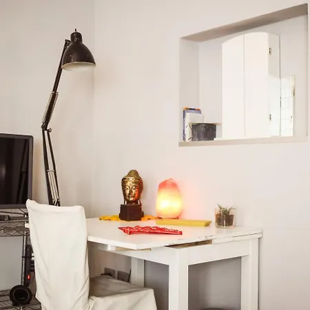 Apartment La Casa Dell'artista - 3' Dal Mare