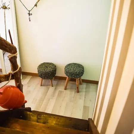 La Casa Dell'artista - 3' Dal Mare Apartment *