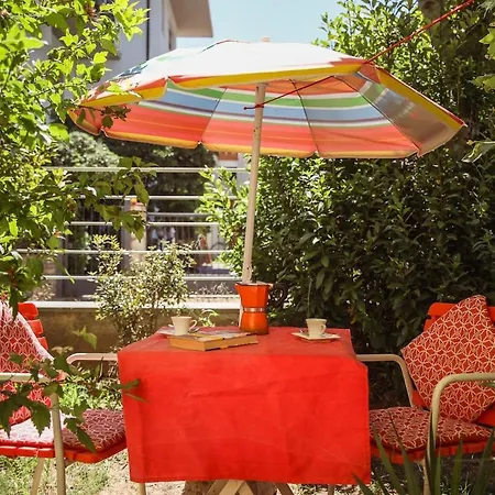 La Casa Dell'artista - 3' Dal Mare Apartment Albinia