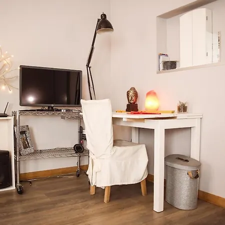 La Casa Dell'artista - 3' Dal Mare