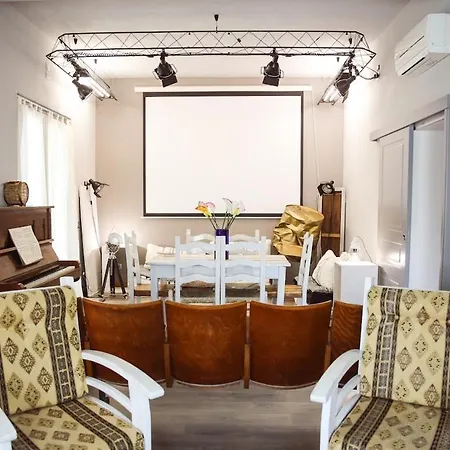 Apartment La Casa Dell'artista - 3' Dal Mare
